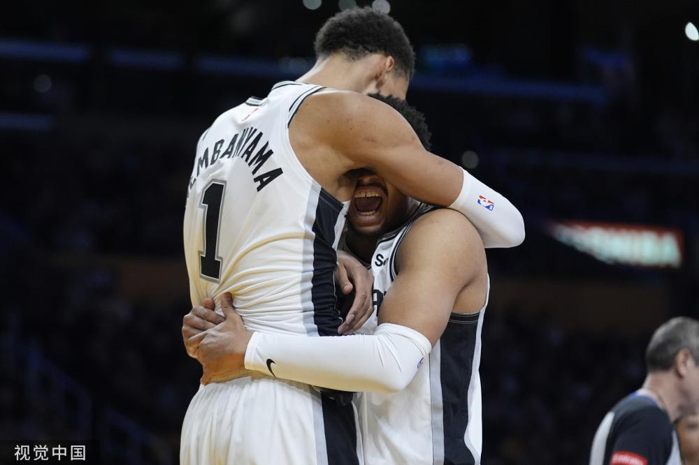 尽管维特斯 尽管维特斯