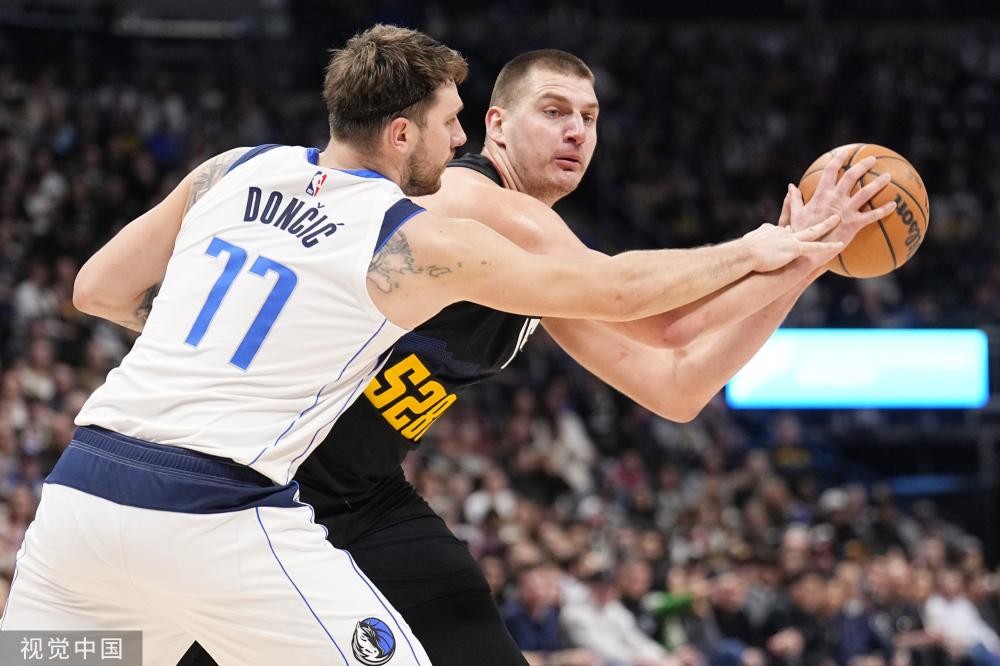 在抱怨伤病 在抱怨伤病