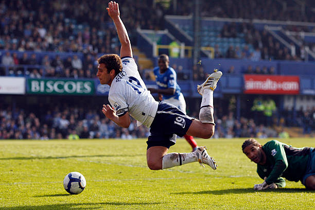 量中与波尔 量中与波尔